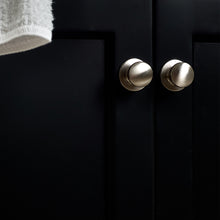 Load image into Gallery viewer, Fresca Manchester 60&quot; Black Traditional Double Sink Bathroom Vanity w/ Mirrors- Fresca