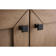 Load image into Gallery viewer, James Martin Chianti 24&quot; Whitewashed Walnut Single Vanity